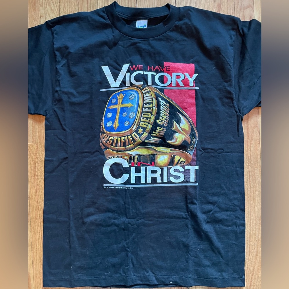 Vintage 1993 Victory In Christ Jesus Justified Redeemed Ring TShirt XL Black